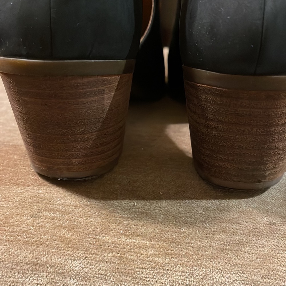 Heals - Picture 4 of 8